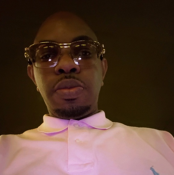 Meet your Posher, Kevin - Picture 1 of 1